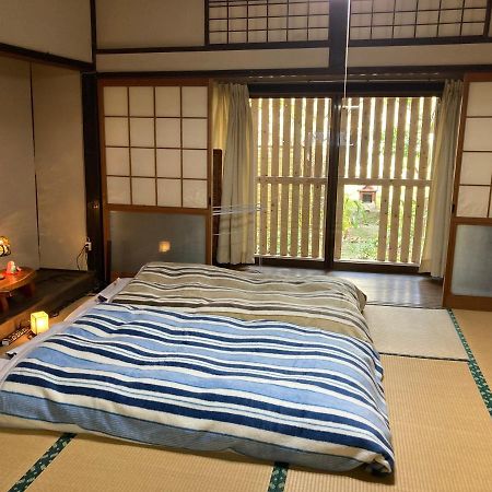 Guesthouse Kojiya 暮らしをつくる宿 旧糀屋 Fukutsu Exteriör bild