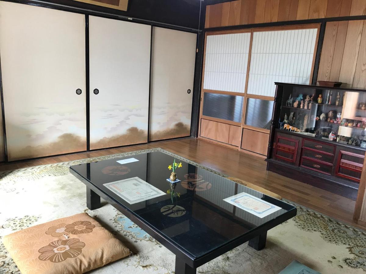 Guesthouse Kojiya 暮らしをつくる宿 旧糀屋 Fukutsu Exteriör bild
