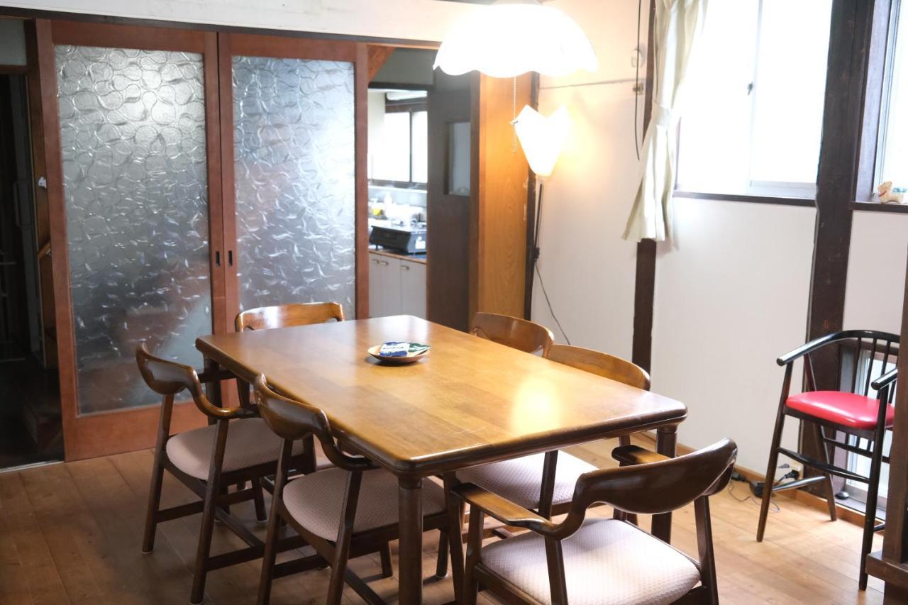 Guesthouse Kojiya 暮らしをつくる宿 旧糀屋 Fukutsu Exteriör bild