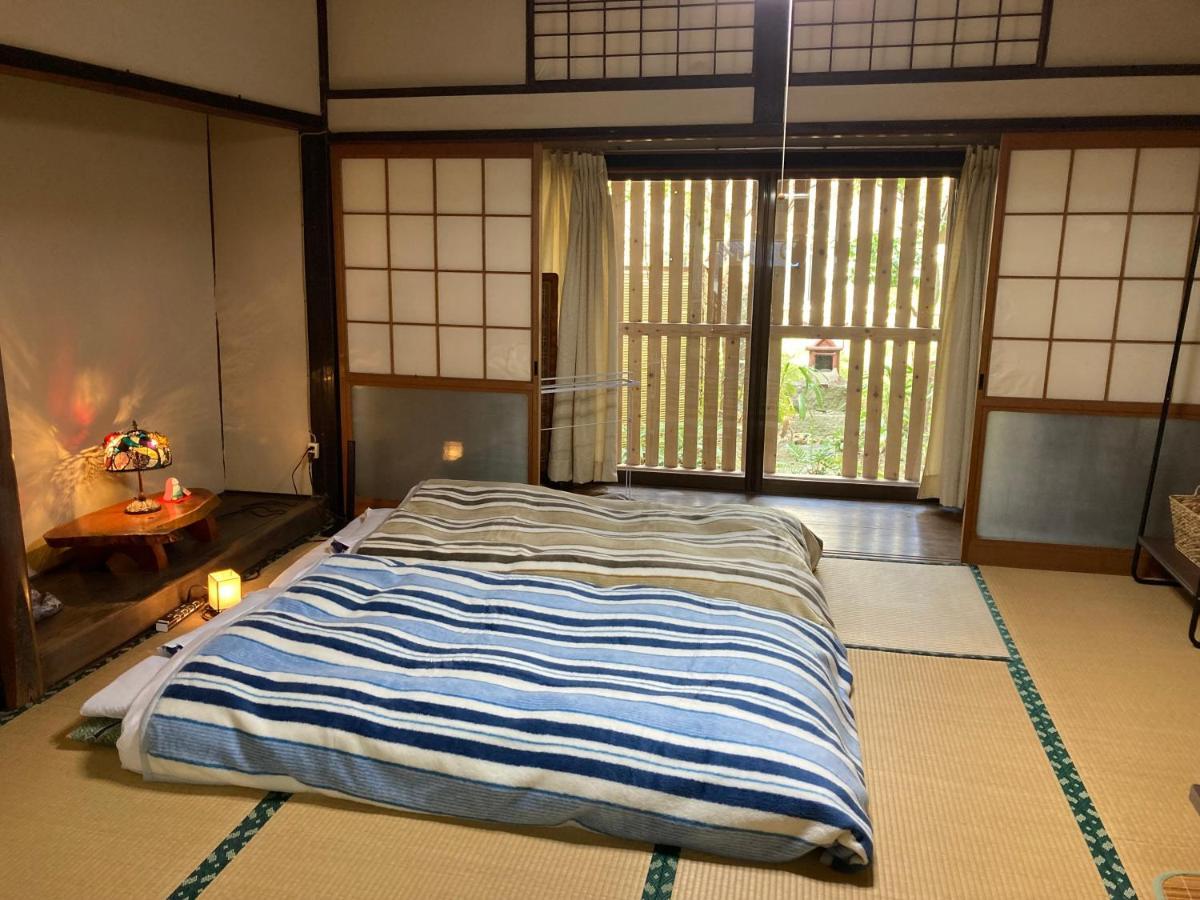 Guesthouse Kojiya 暮らしをつくる宿 旧糀屋 Fukutsu Exteriör bild